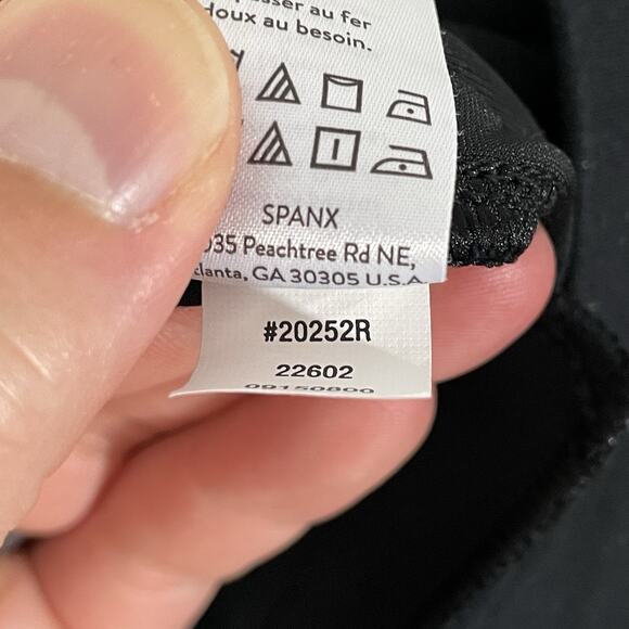 SPANX PerfectFit Ponte Flare Pants Women Size Medium Black SPANX Smooth 20252R - Picture 5 of 6